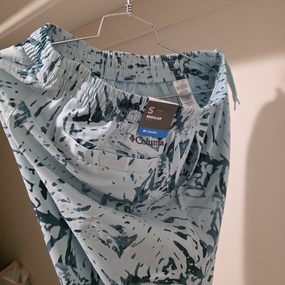 Columbia Blue Patterned Shorts